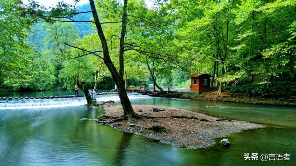 贵阳旅游十大必去景点（贵阳旅游攻略必玩的景点大全）