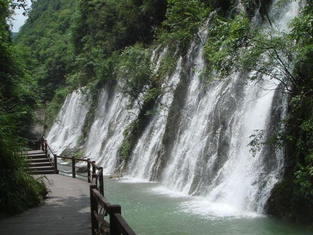 安康旅游景点排行榜前十名（陕西安康旅游景点大全介绍）