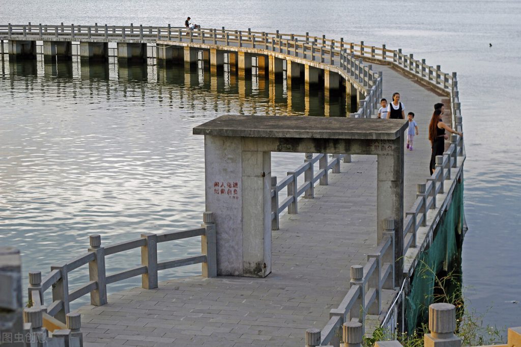 湛江旅游景点大全介绍（湛江旅游必去十大景点）