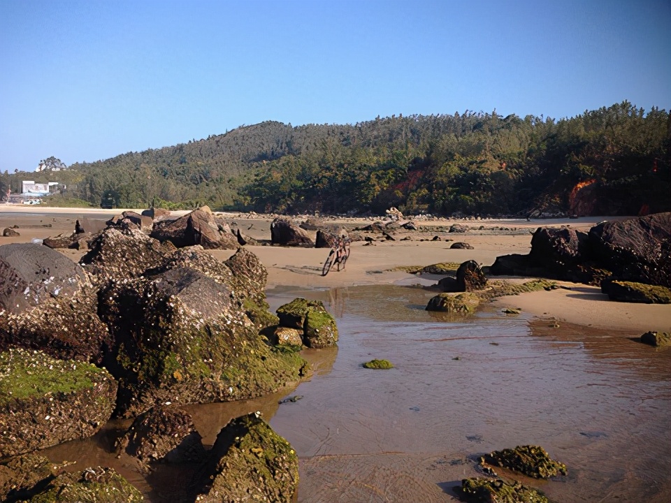 阳江旅游景点大全（广东阳江旅游必去十大景点）