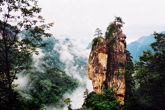 河南名山排名前十名（河南名山景点大全）